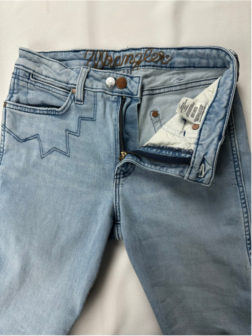 Wrangler Retro Premium Women’s 27x36 High Rise Embellished Trumpet Flare Jeans - Picture 7 of 14